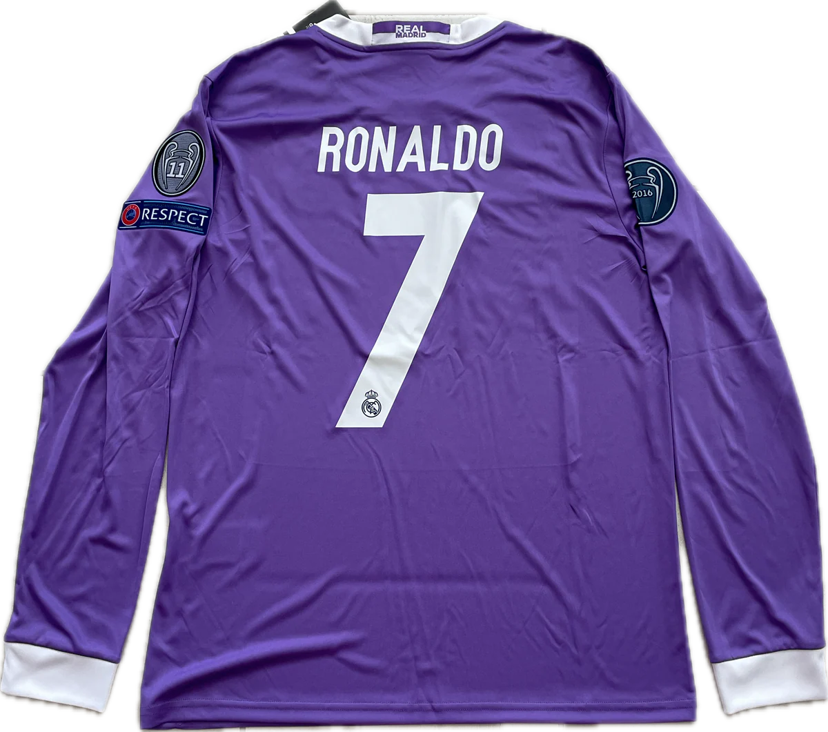 Retro Ronaldo #7 Real Madrid Long Sleeve Jersey 2016-2017