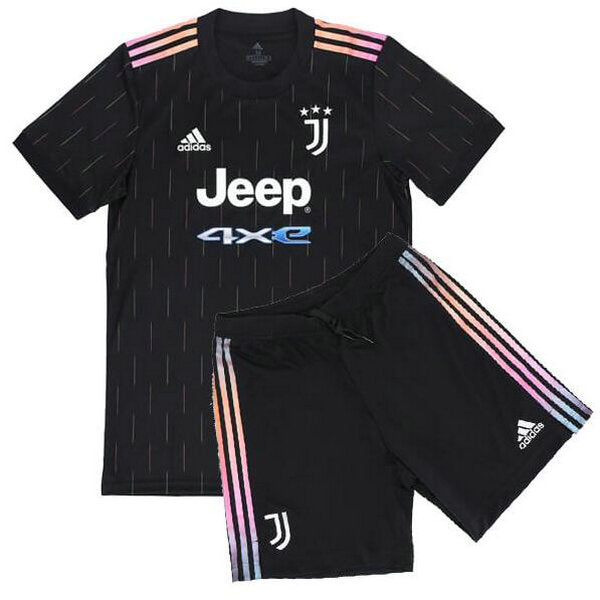 Juventus Away Jersey and Shorts Full Kit 2021-2022